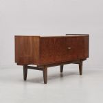 1231 9068 Sideboard